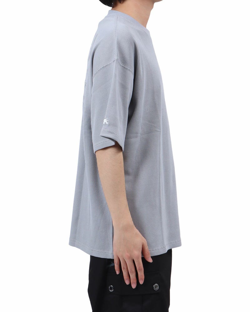 グレー：173cm63kg(Lサイズ着用)