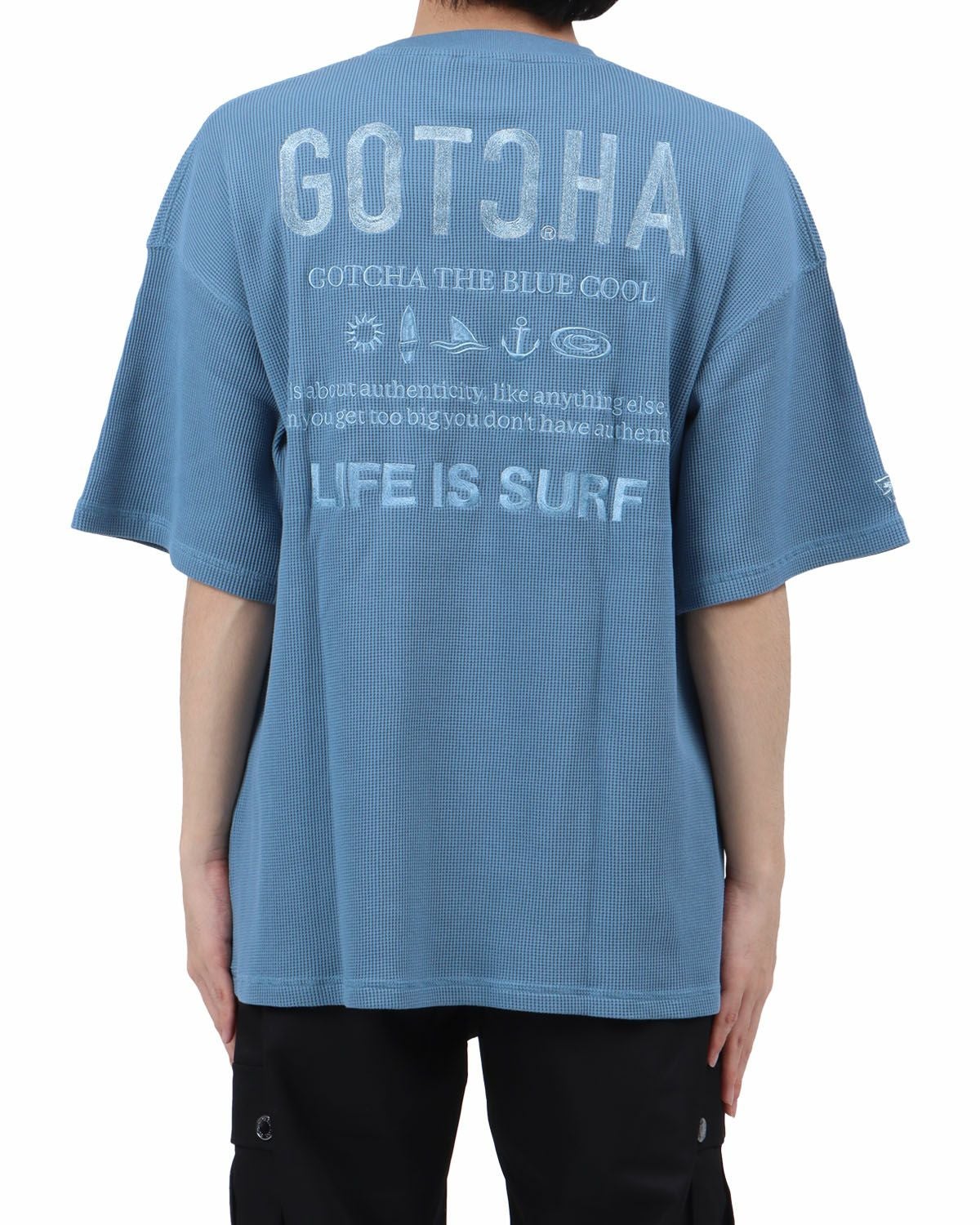 ブルーグレー：173cm63kg(Lサイズ着用)