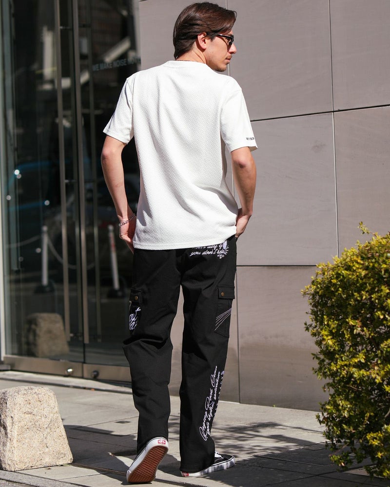 ホワイト：180cm/70kg(Lサイズ着用)