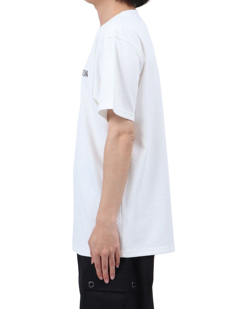 ホワイト：173cm63kg(Lサイズ着用)