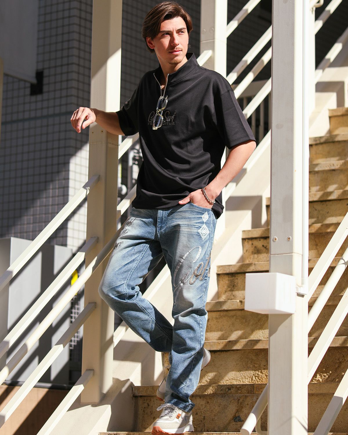 ブラック：180cm/70kg(Lサイズ着用)