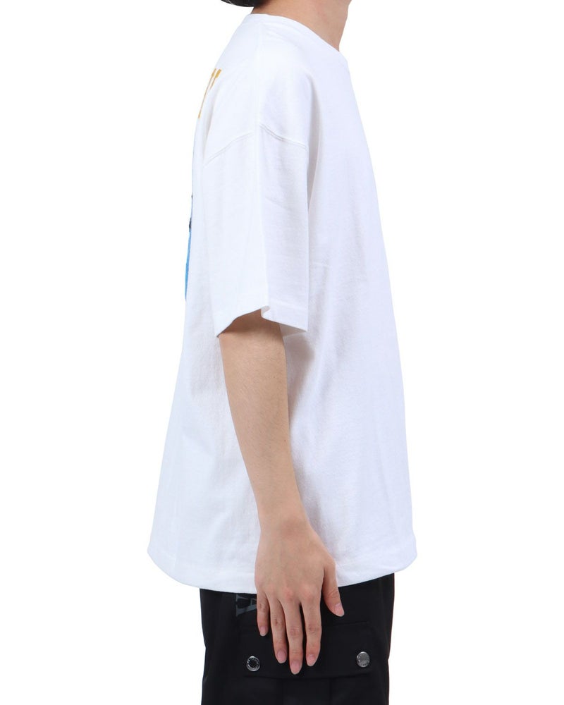 ホワイト：173cm63kg(Lサイズ着用)