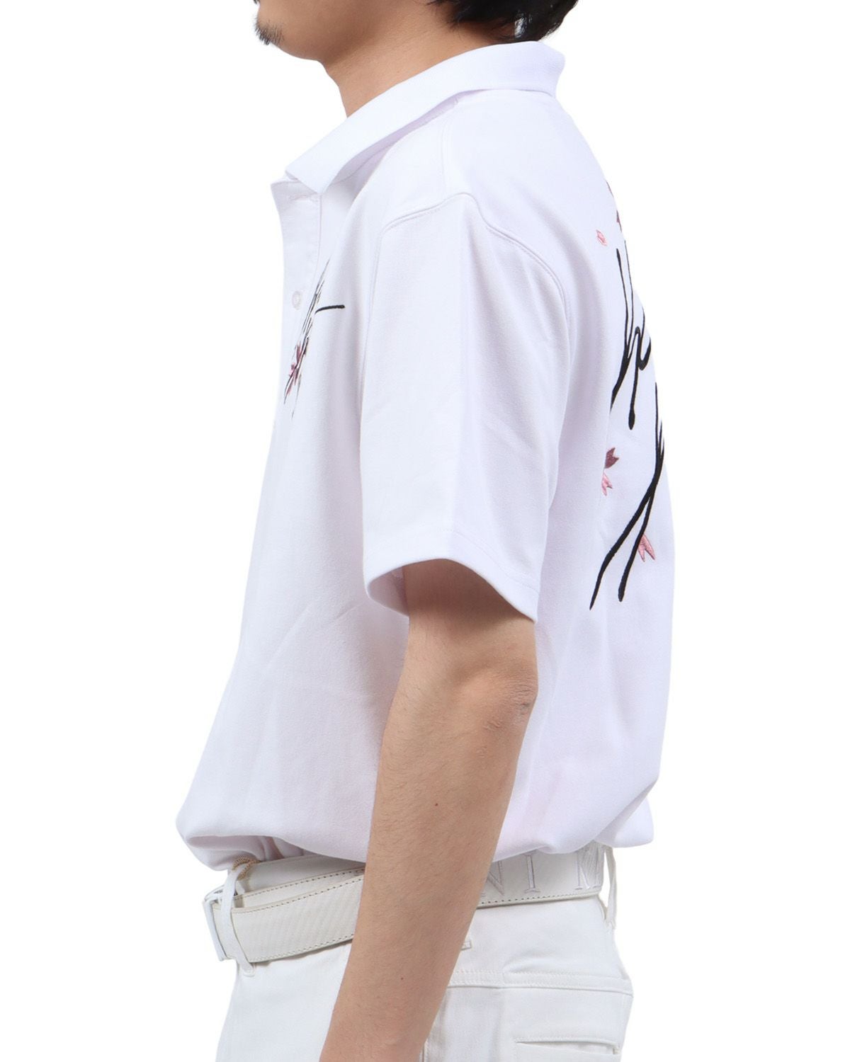 ホワイト：173cm63kg(Lサイズ着用)