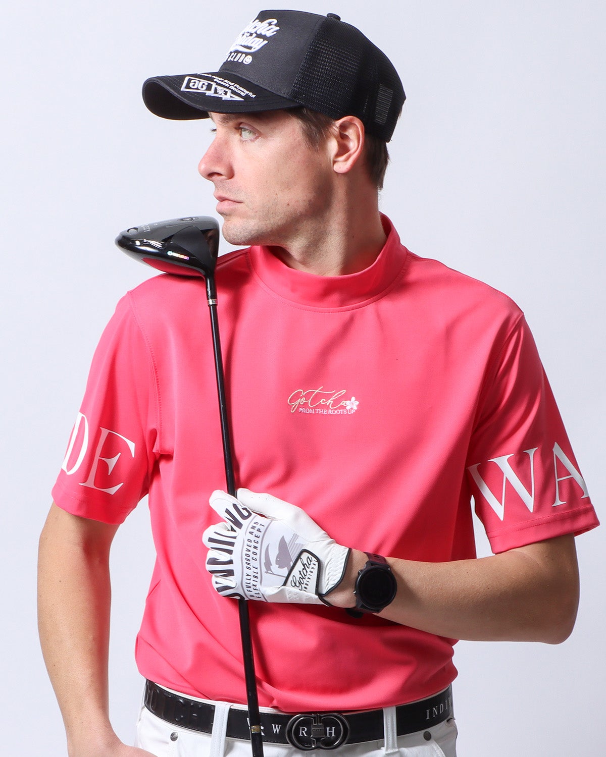 ピンク：183cm/70kg(Lサイズ着用)