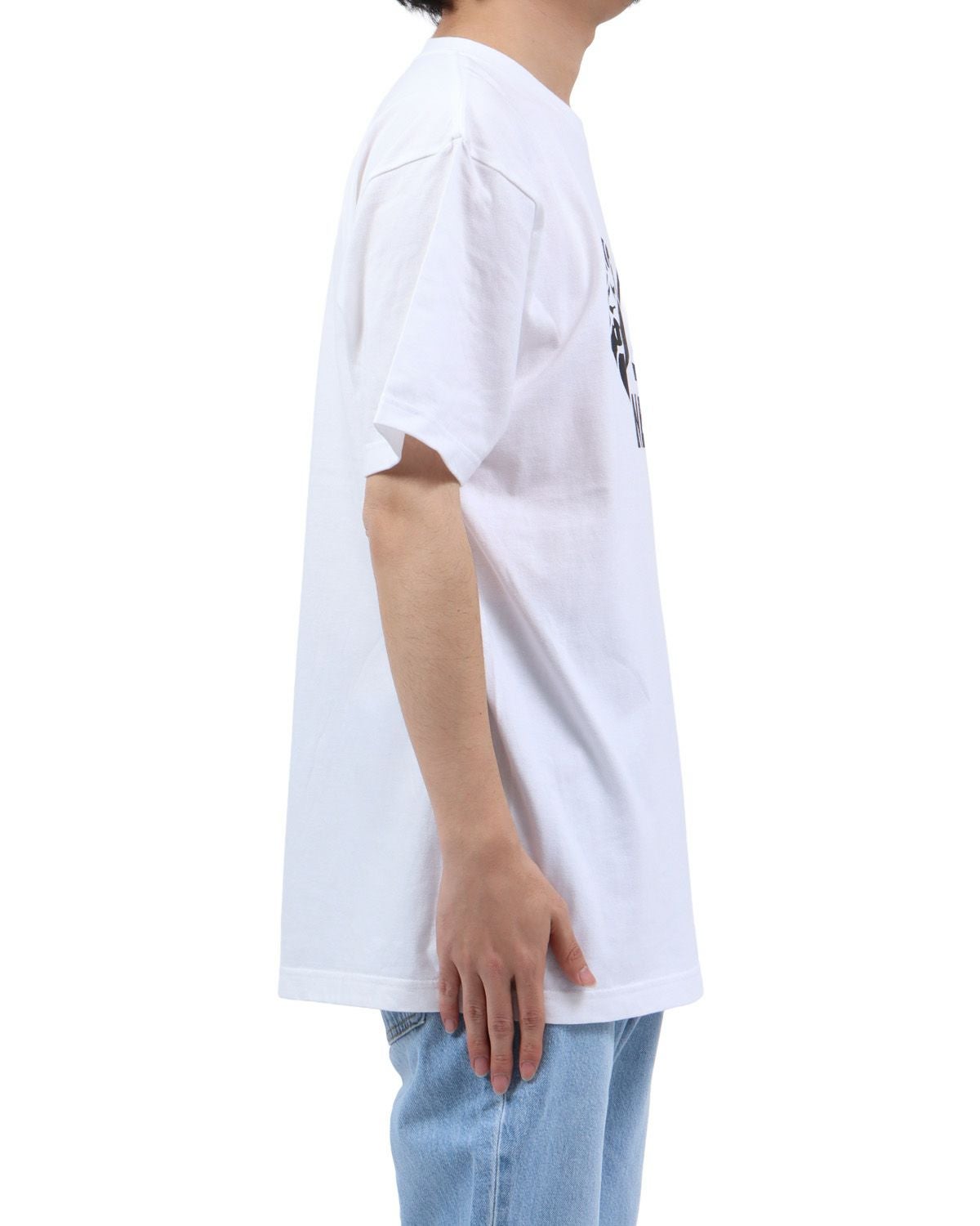 ホワイト：173cm63kg(Lサイズ着用)