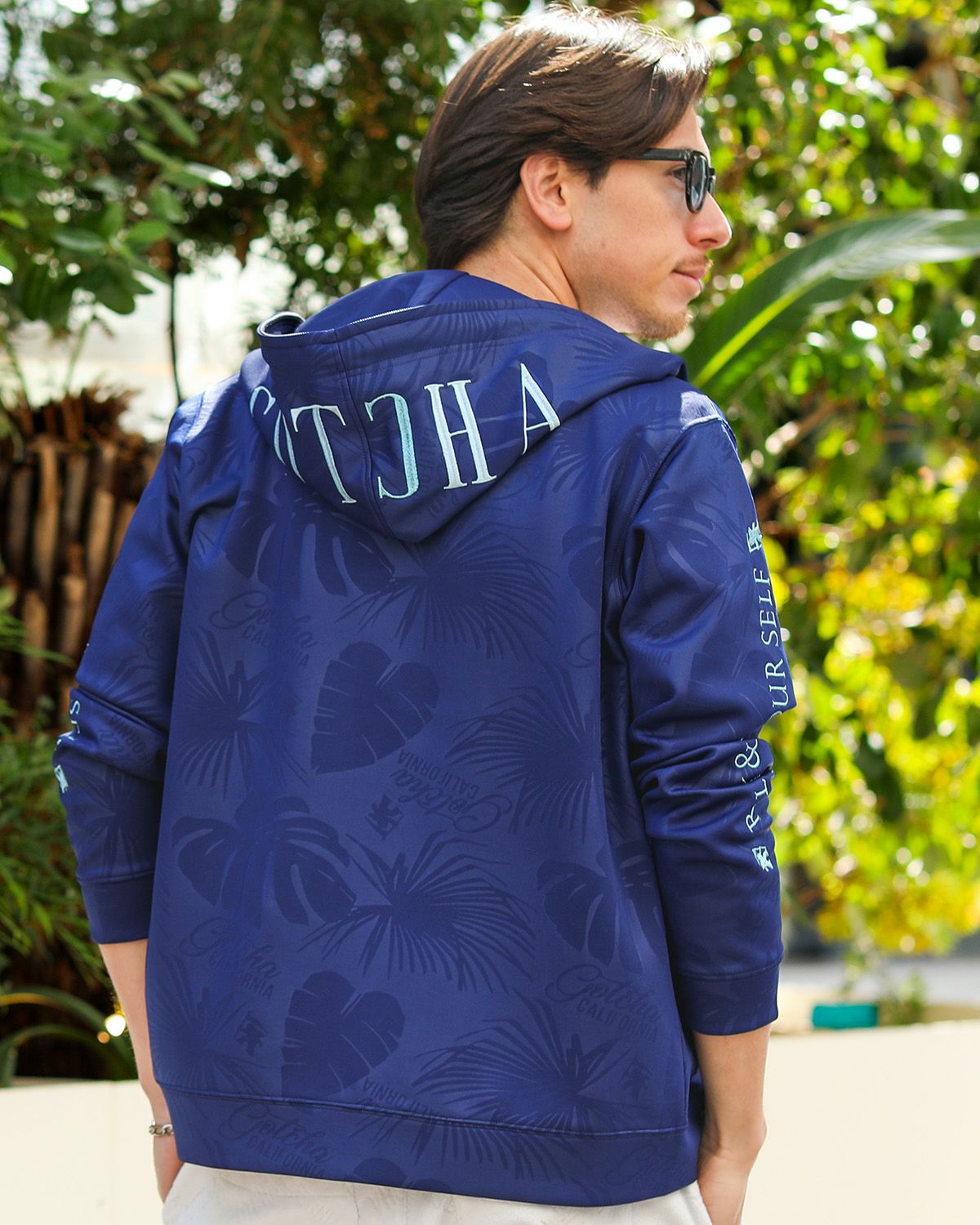 ネイビー：180cm/70kg(Lサイズ着用)