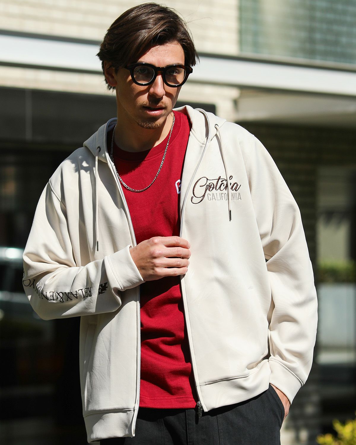 GOTCHA] ダンボール エンボス 総柄 ZIP パーカー | PEET ONLINE STORE
