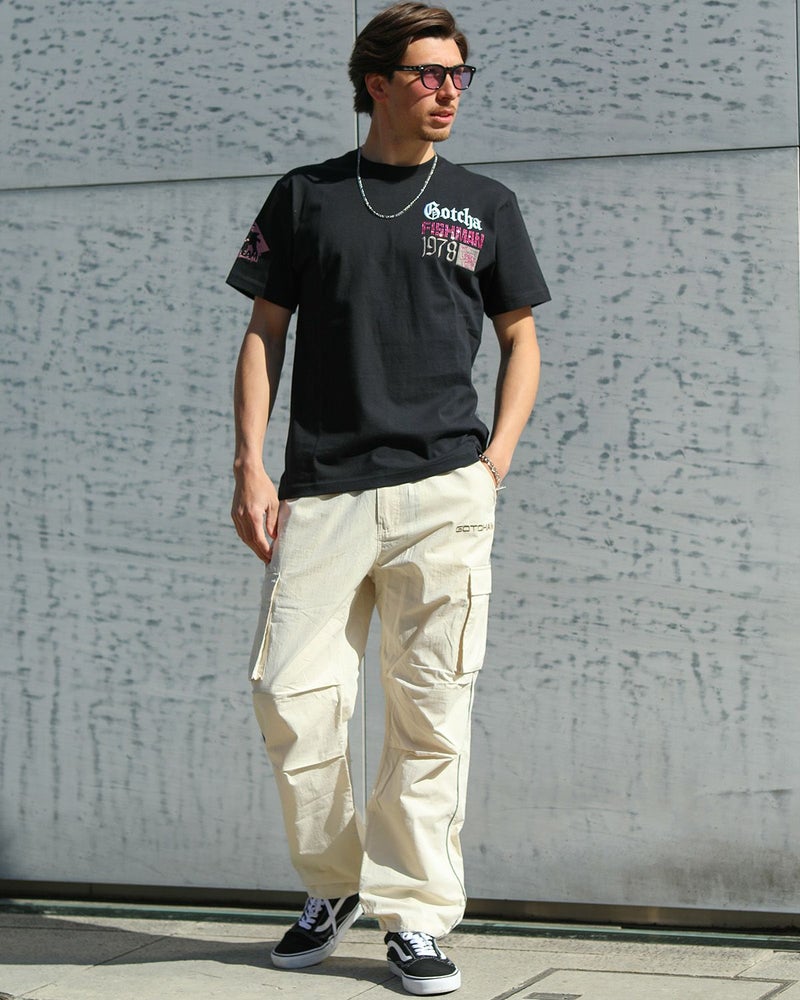 ブラック：180cm/70kg(Lサイズ着用)