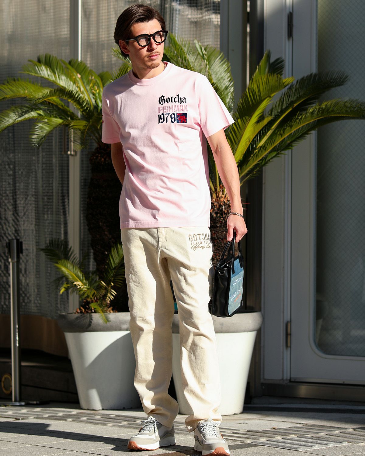 ベビーピンク：180cm/70kg(Lサイズ着用)