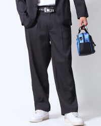 ブラック：180cm/70kg(Lサイズ着用)