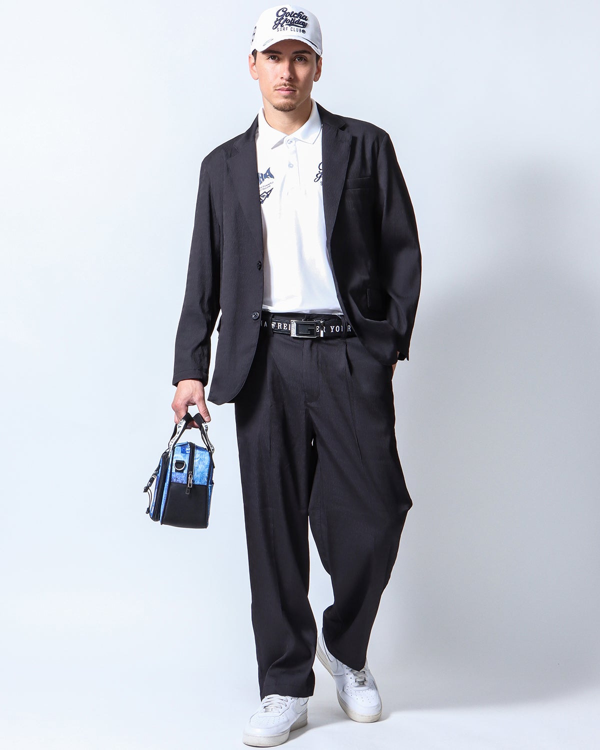 ブラック：180cm/70kg(Lサイズ着用)