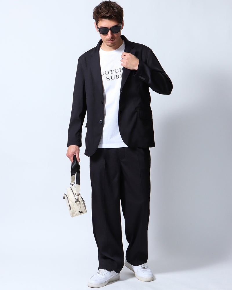 ブラック：180cm/70kg(Lサイズ着用)