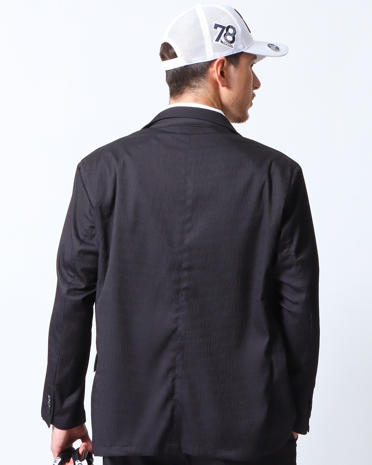 ブラック：180cm/70kg(Lサイズ着用)