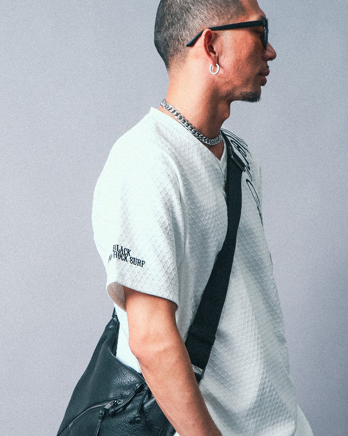 ホワイト：183cm(XLサイズ着用)