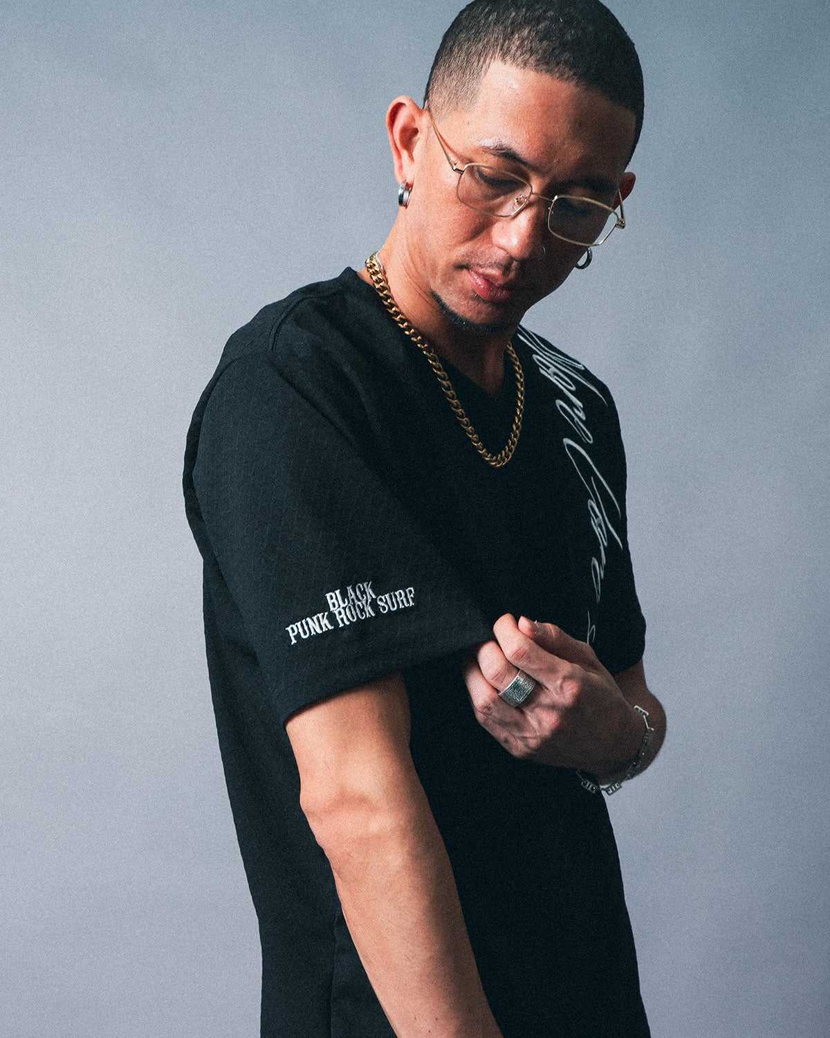 ブラック：183cm(Lサイズ着用)