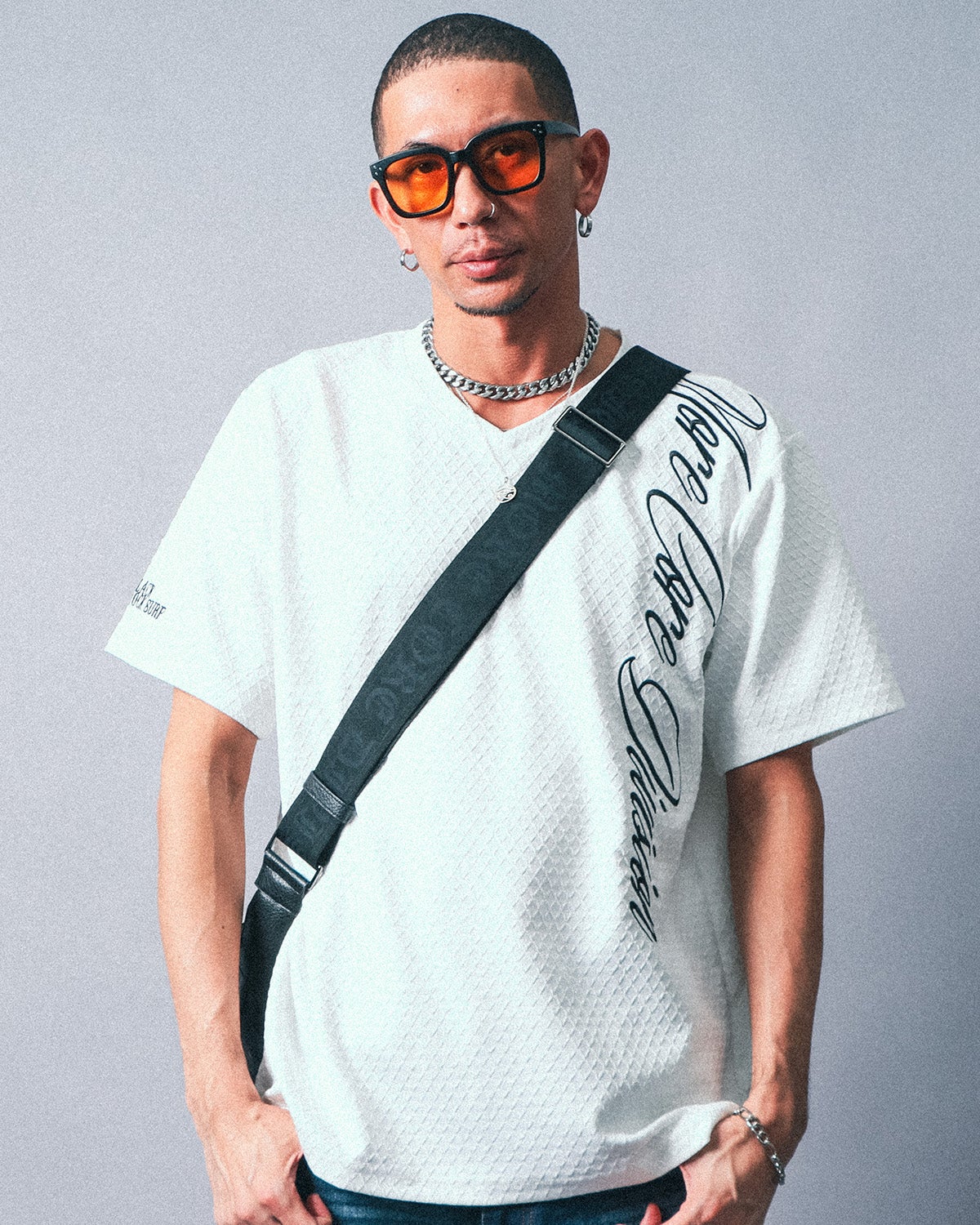 ホワイト：183cm(XLサイズ着用)