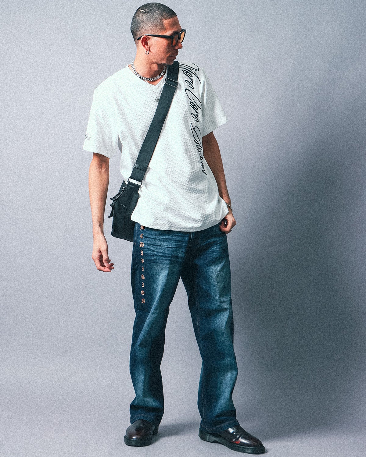 ホワイト：183cm(XLサイズ着用)