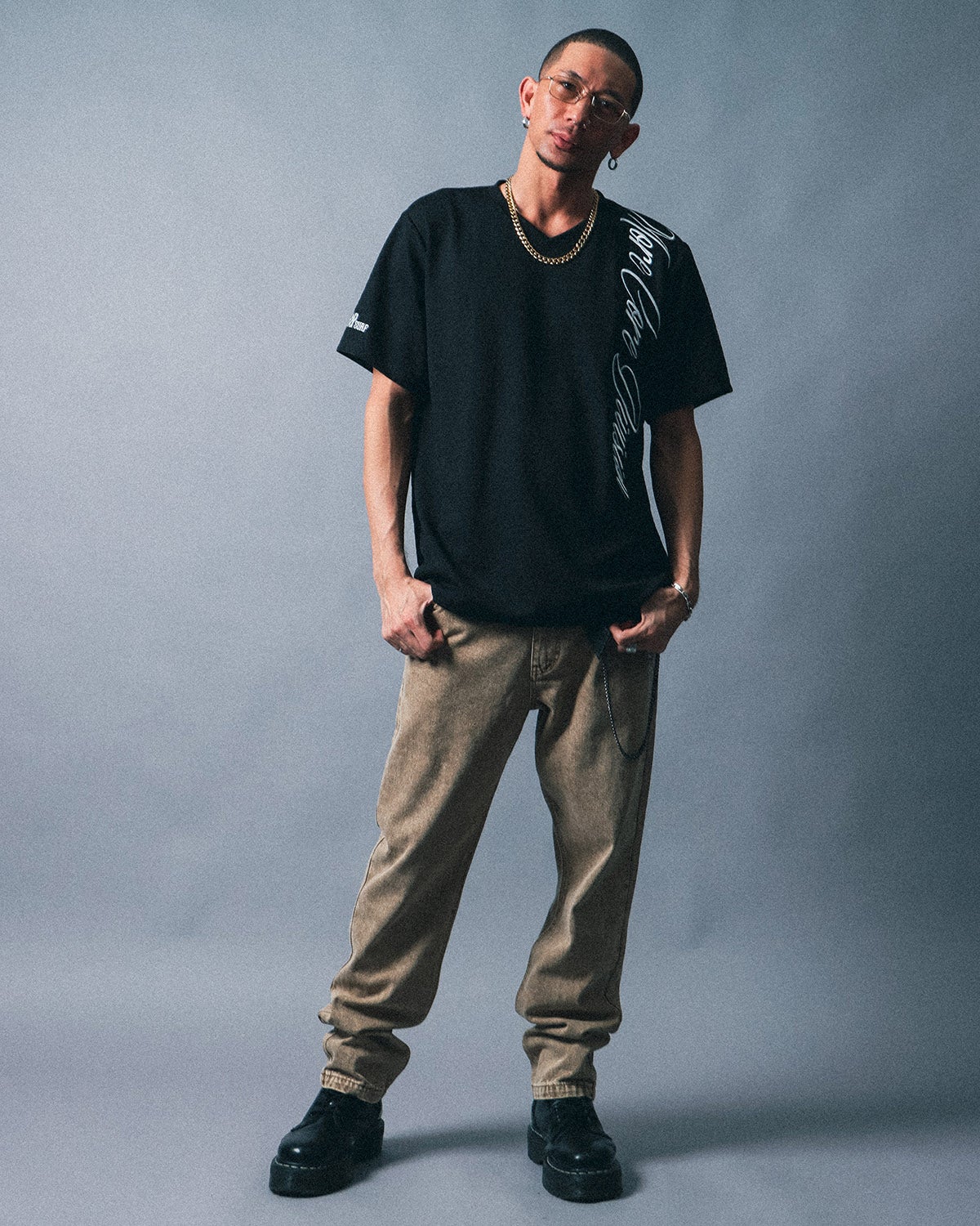 ブラック：183cm(Lサイズ着用)