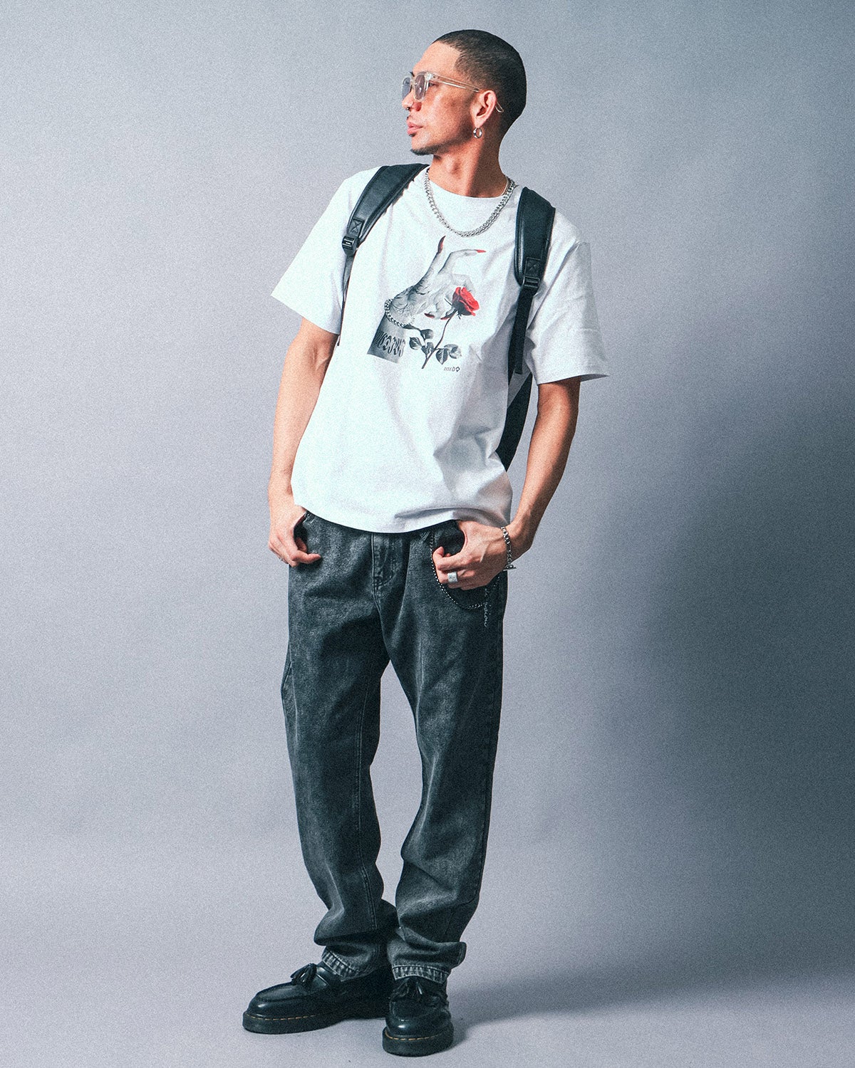 ホワイト：183cm(XLサイズ着用)