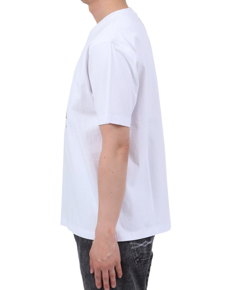 ホワイト：174cm62kg(Lサイズ着用)