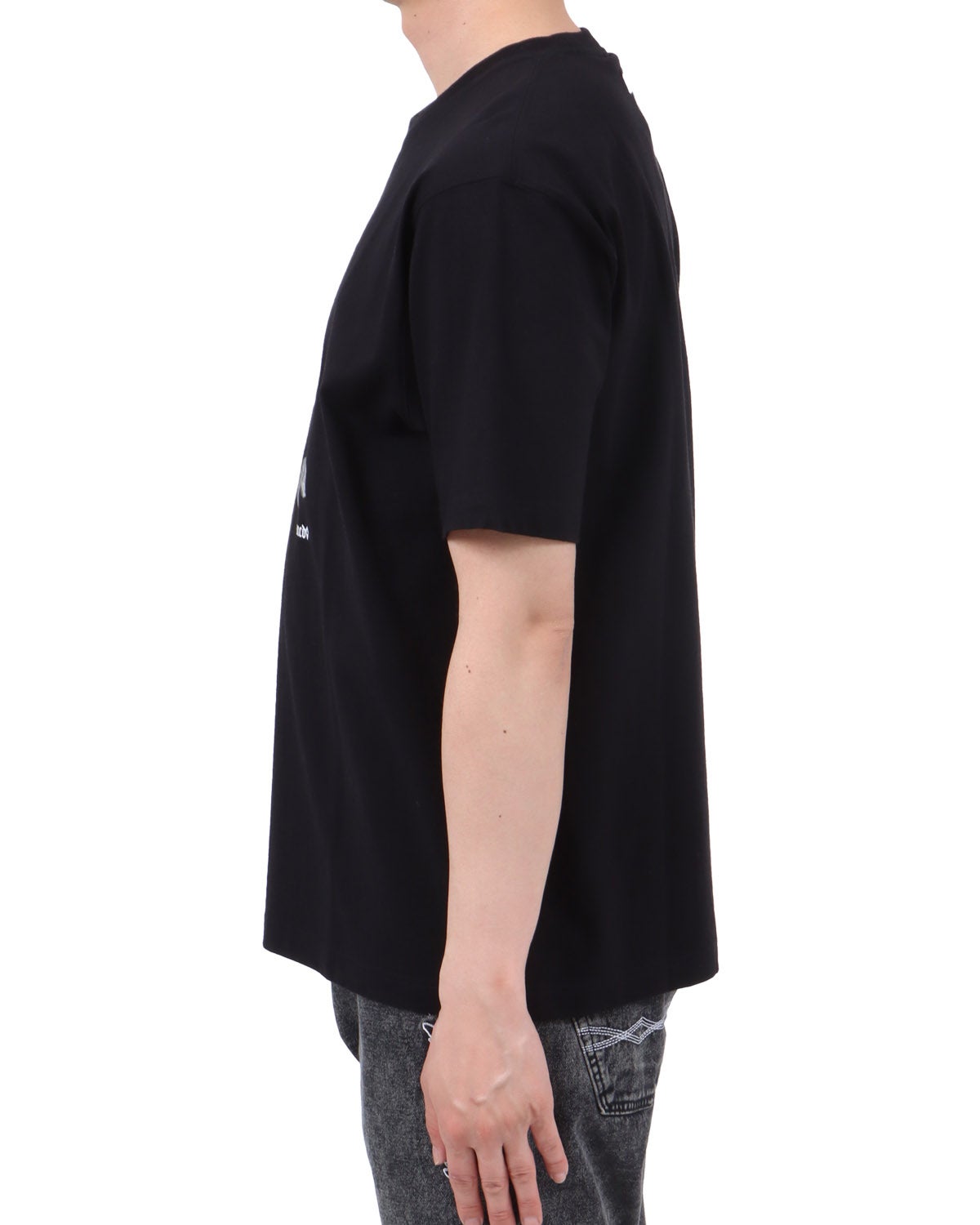 ブラック：174cm62kg(Lサイズ着用)