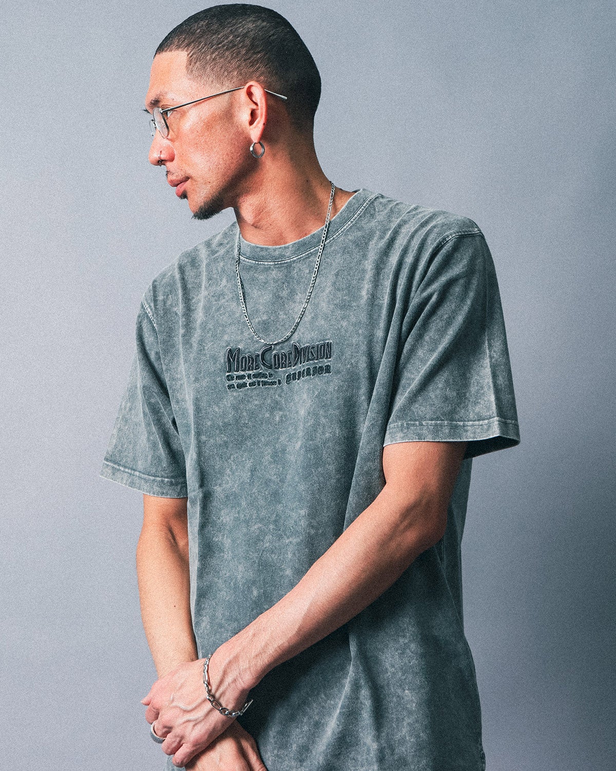 ウォッシュ加工 フロント ロゴ T