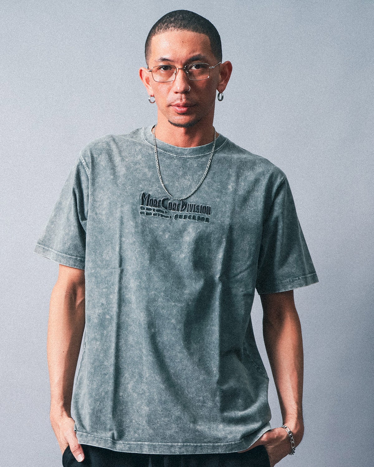 チャコール：183cm(XLサイズ着用)