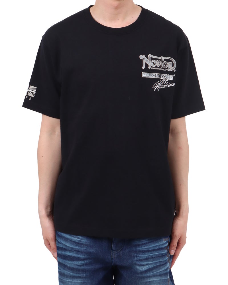 ブラック：174cm62kg(Lサイズ着用)