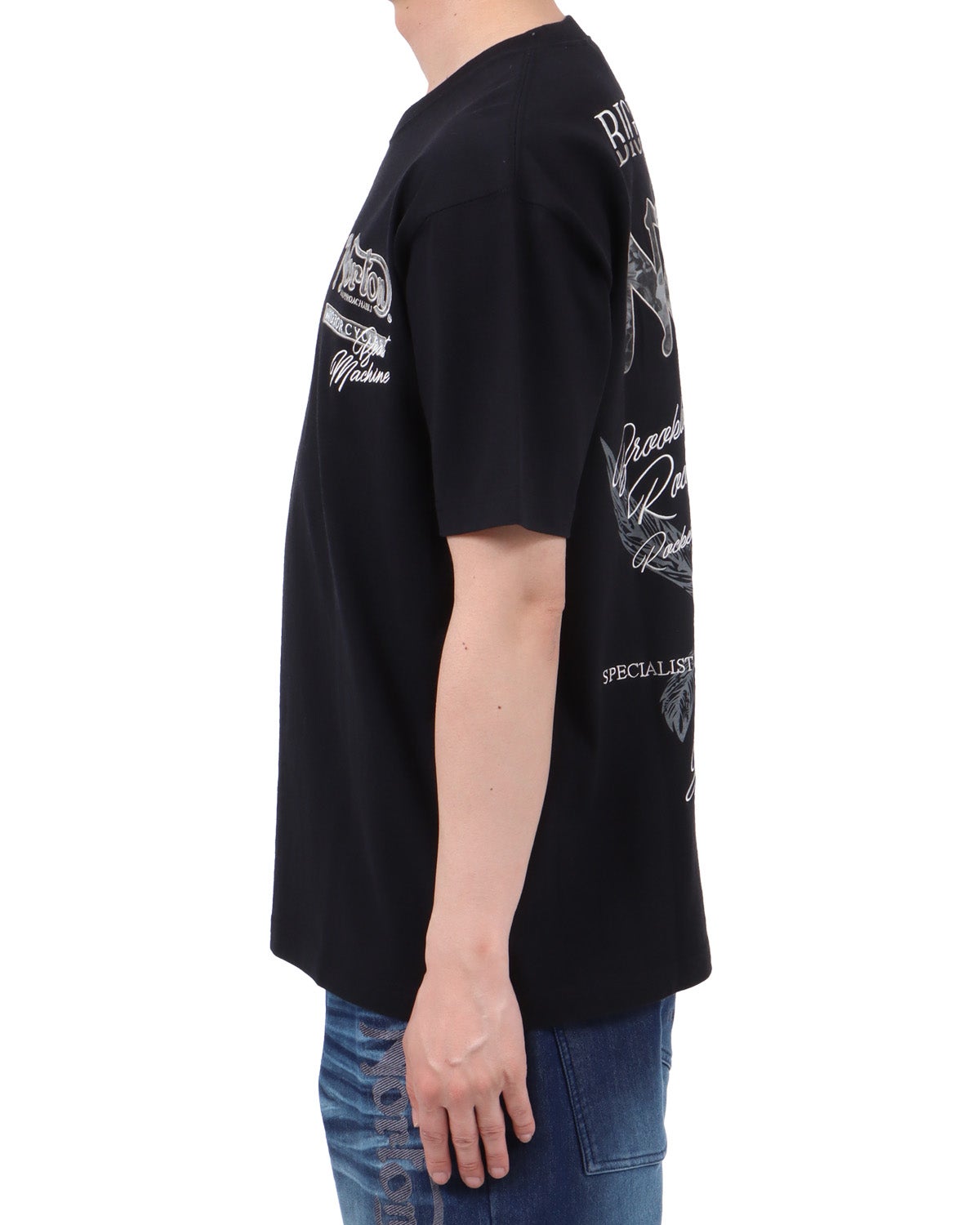 ブラック：174cm62kg(Lサイズ着用)