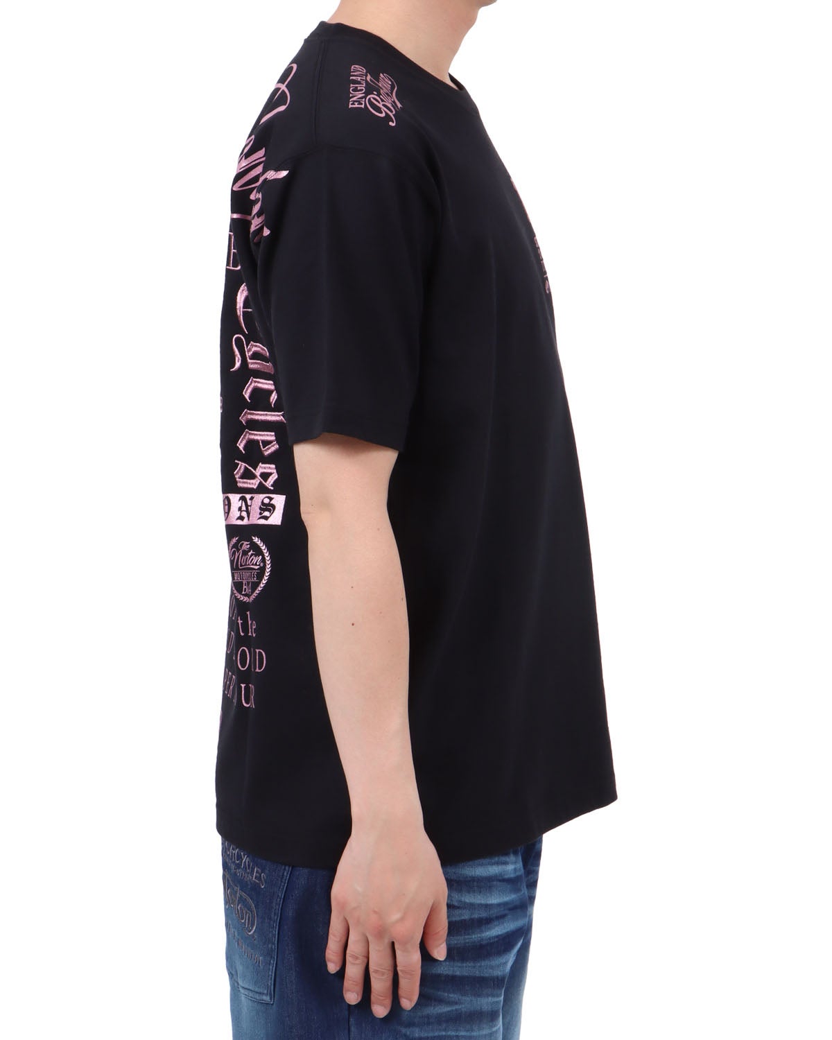 ブラック：174cm62kg(Lサイズ着用)