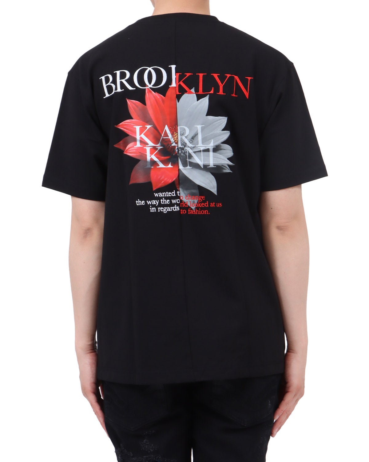 レッド：174cm62kg(Lサイズ着用)