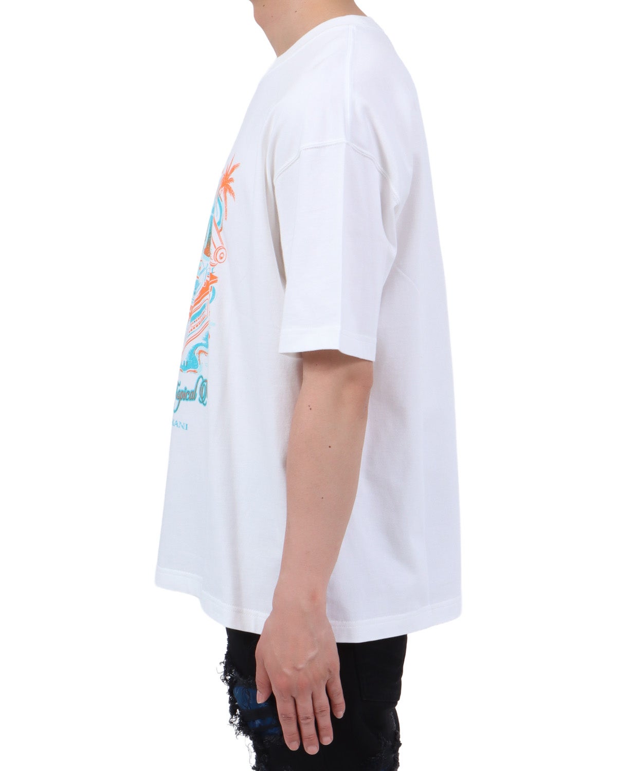 ホワイト：174cm62kg(Lサイズ着用)