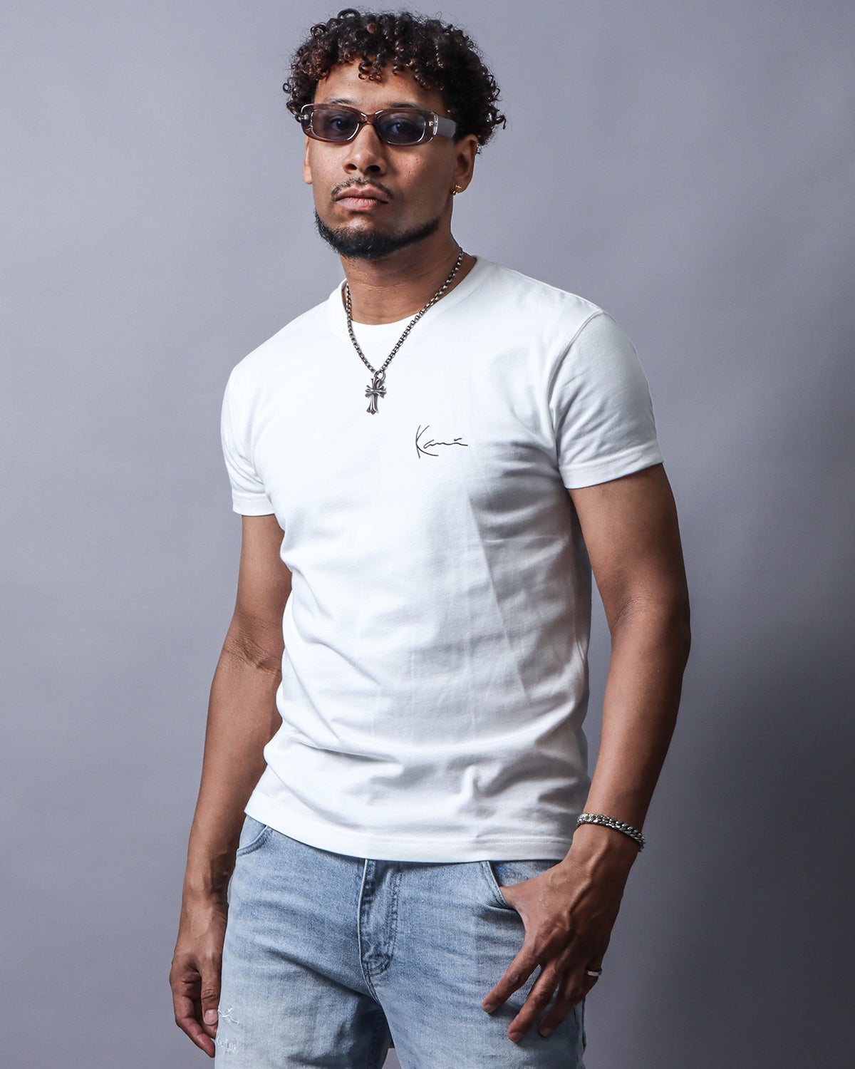 ホワイト：183cm(Lサイズ着用)