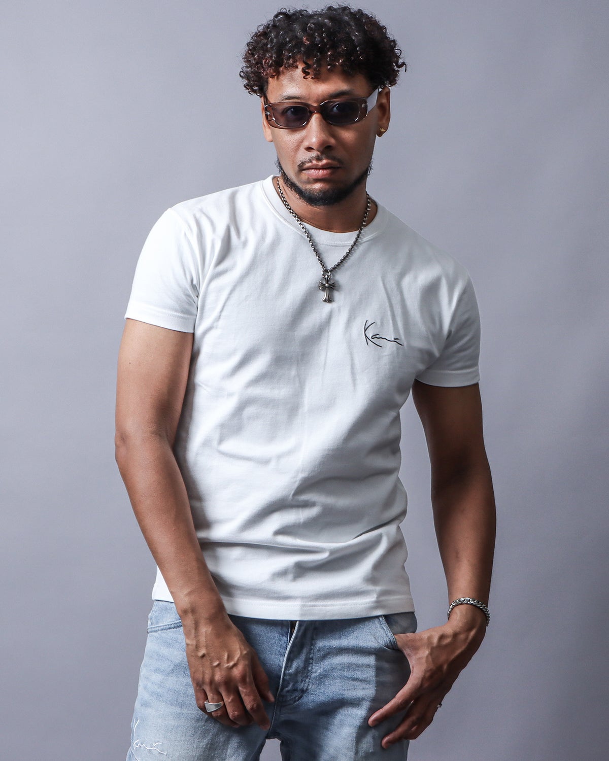 ホワイト：183cm(Lサイズ着用)