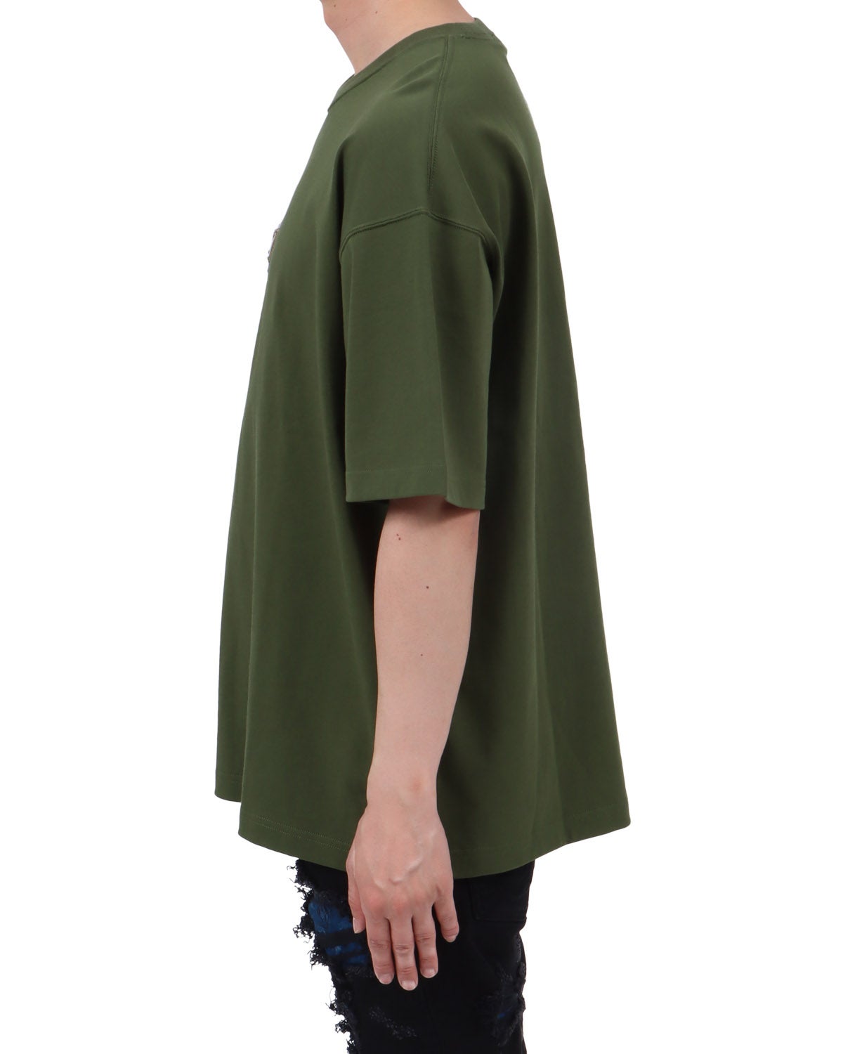 オリーブ：174cm62kg(Lサイズ着用)