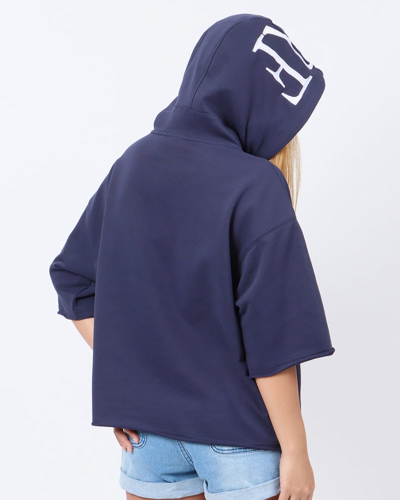 ネイビー：167cm(Lサイズ着用)