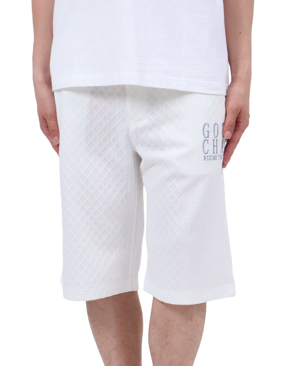 ホワイト：174cm62kg(Lサイズ着用)