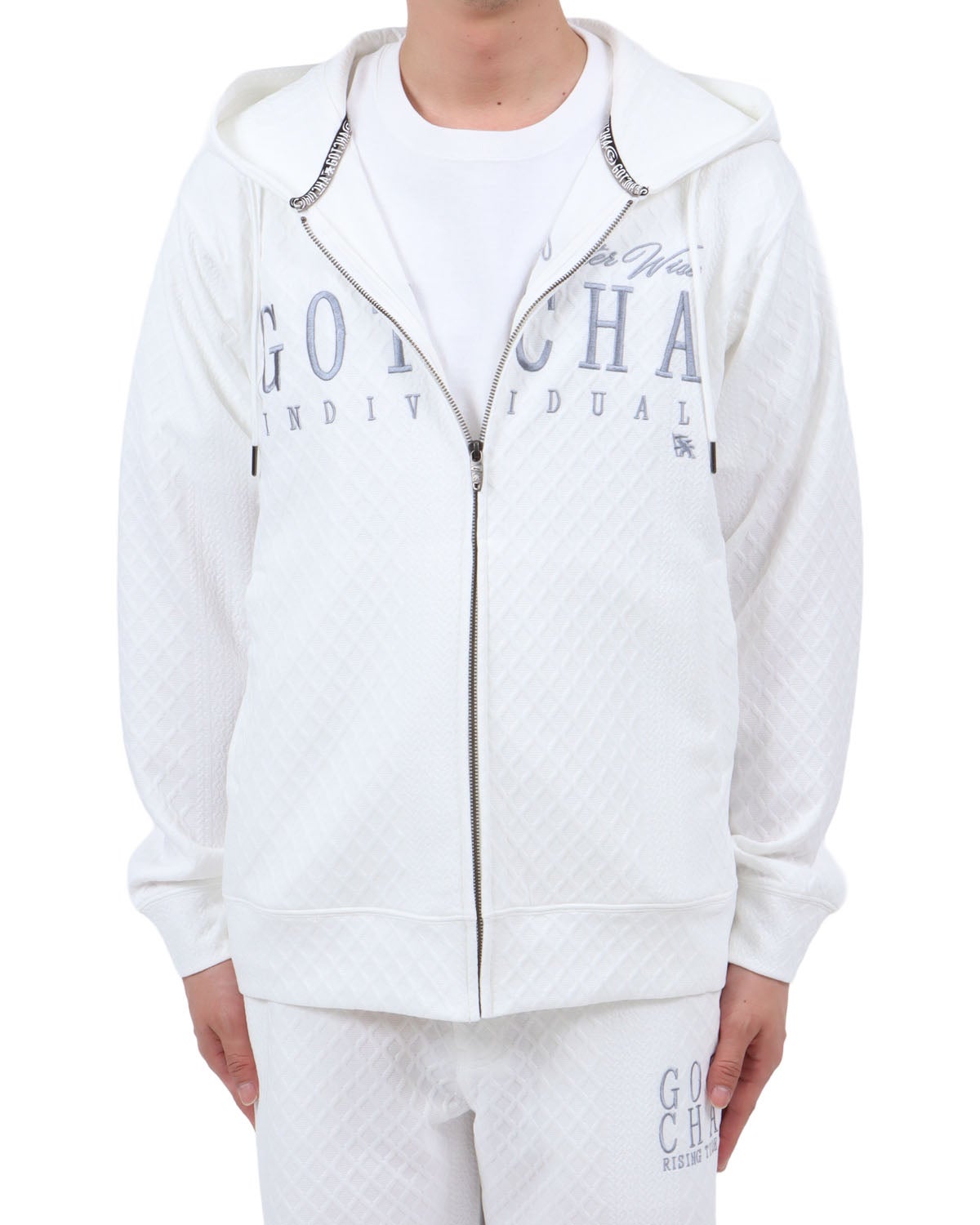 ホワイト：174cm62kg(Lサイズ着用)