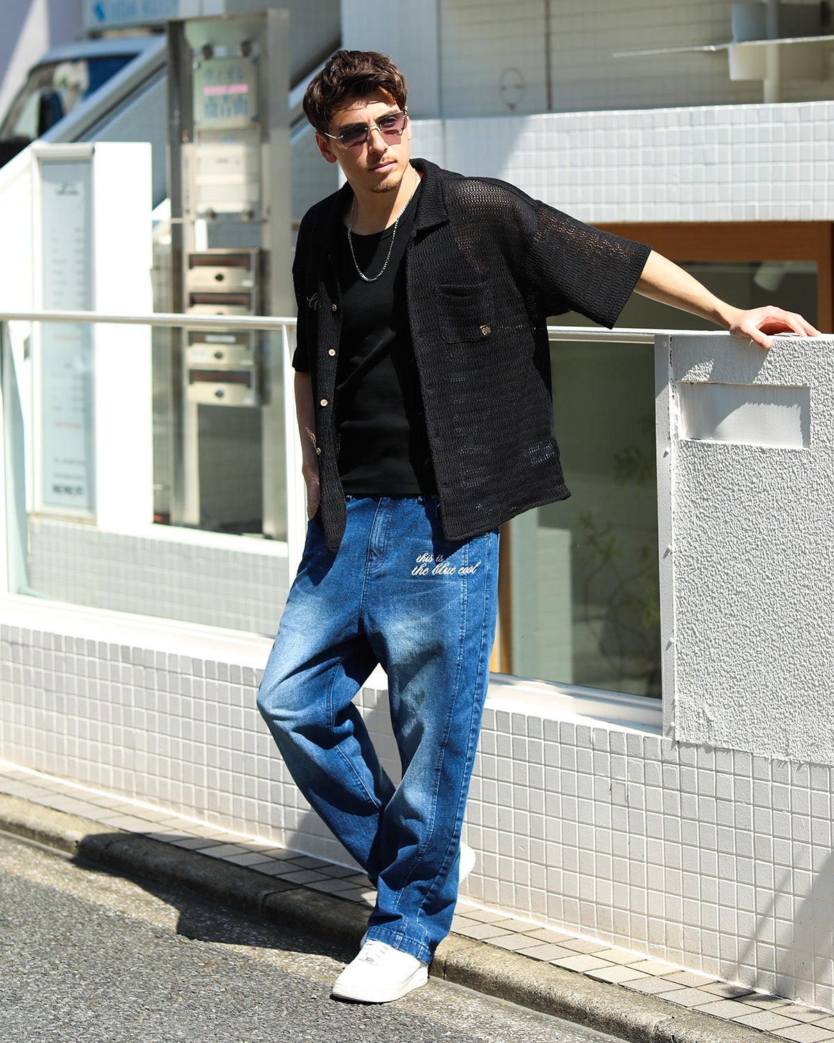 ブラック：180cm/70kg(Lサイズ着用)