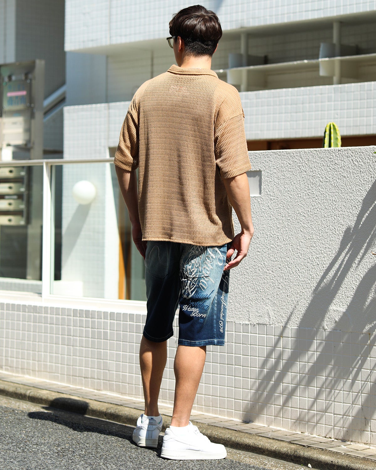 ベージュ：180cm/70kg(Lサイズ着用)