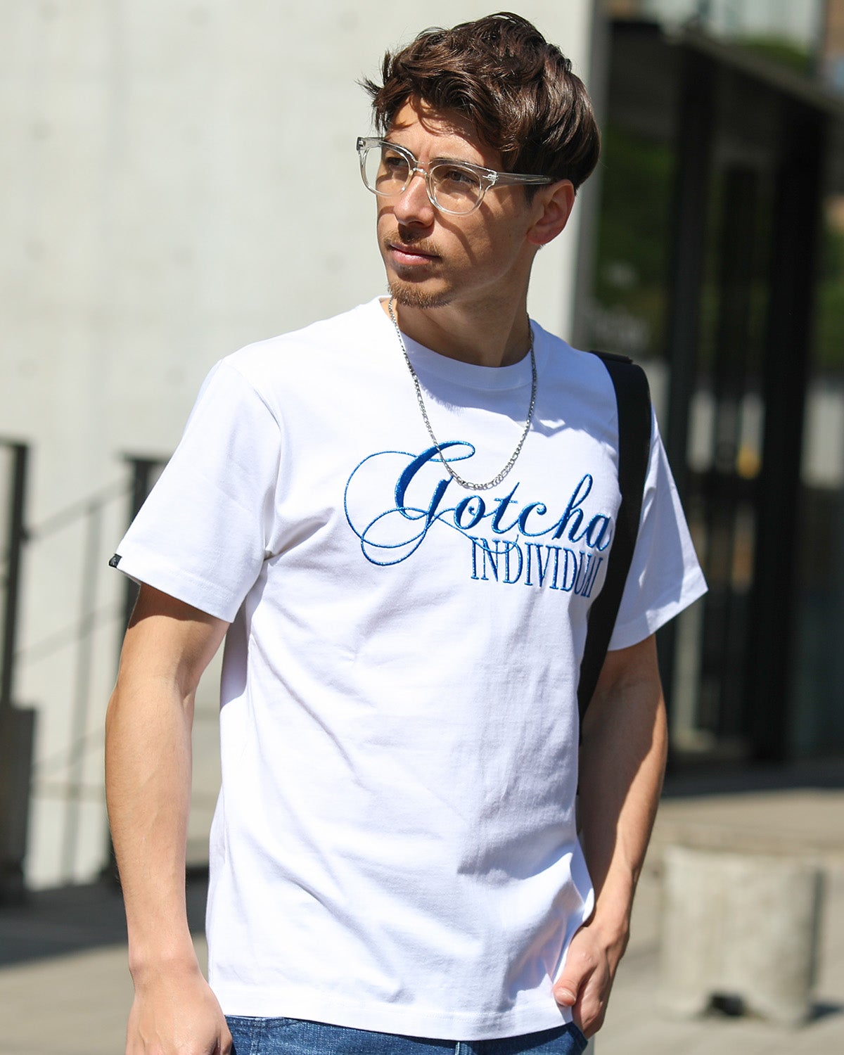 ホワイト：180cm/70kg(Lサイズ着用)