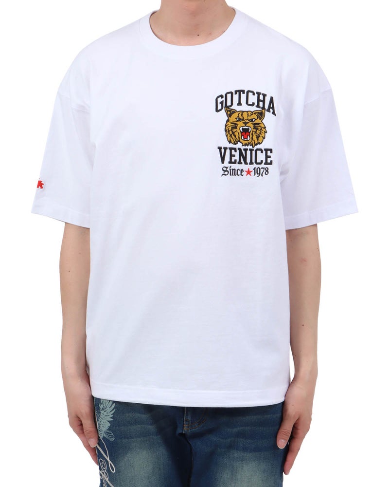 ホワイト：174cm62kg(Lサイズ着用