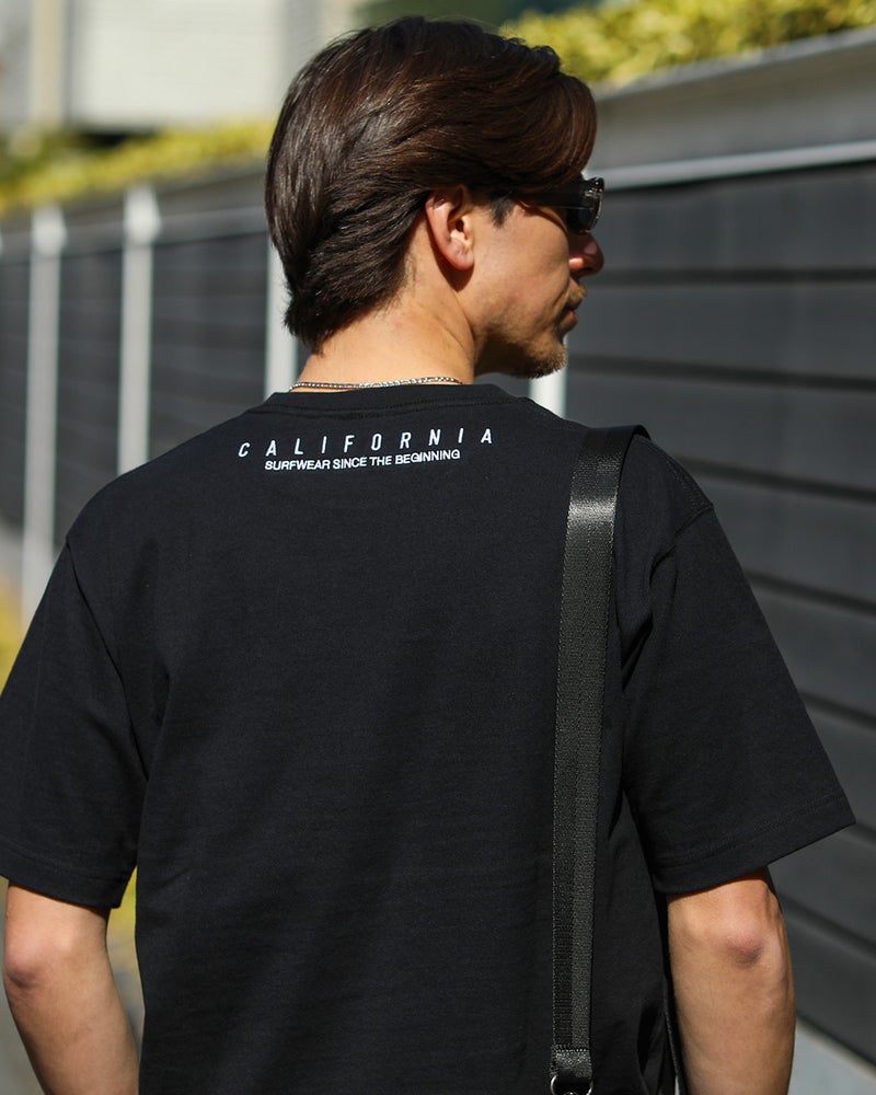 ブラック：180cm/70kg(Lサイズ着用)