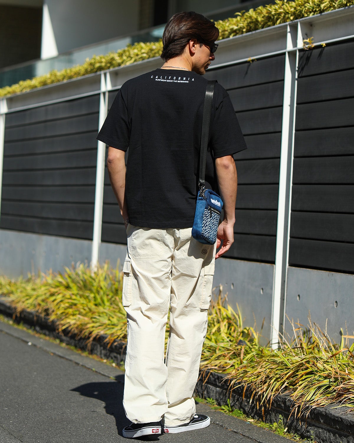 ブラック：180cm/70kg(Lサイズ着用)