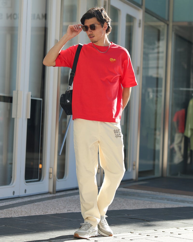 ピンク：180cm/70kg(Lサイズ着用)