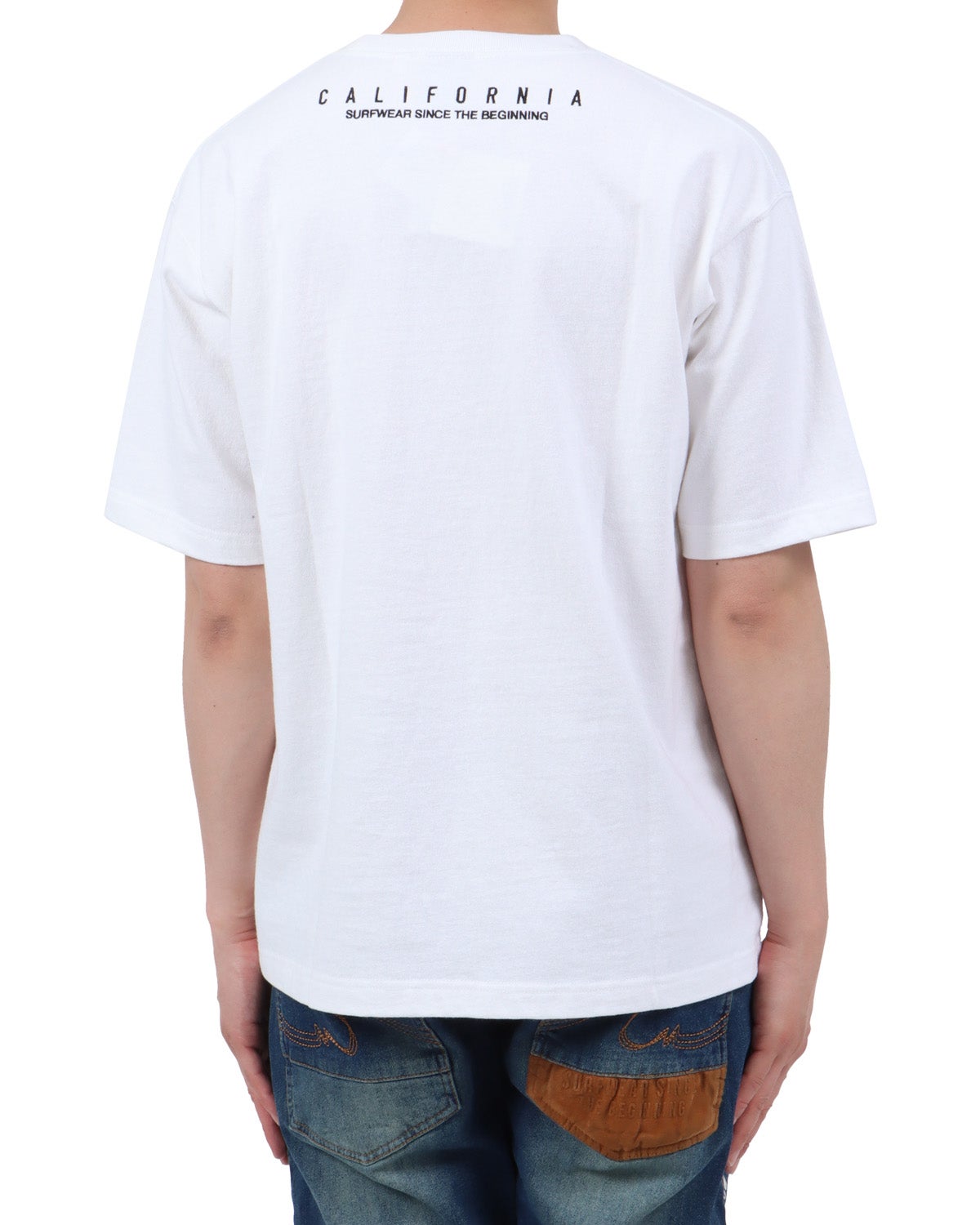 ホワイト：174cm62kg(Lサイズ着用)