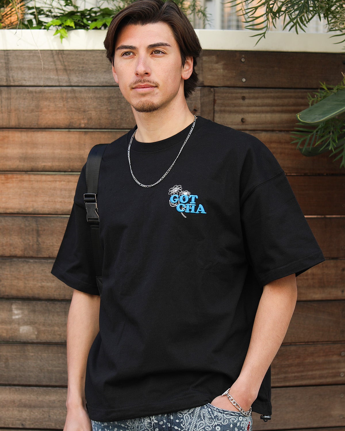 GOTCHA] ぐるぐるフラワー T シャツ | PEET ONLINE STORE