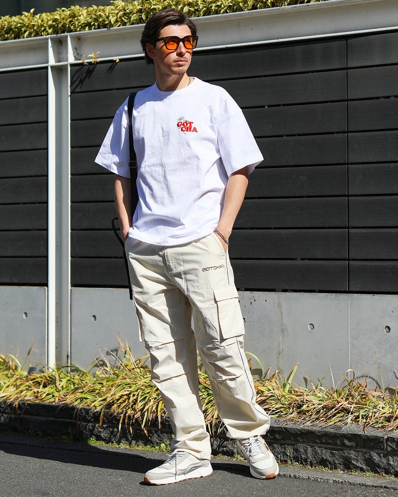 ホワイト：180cm/70kg(Lサイズ着用)