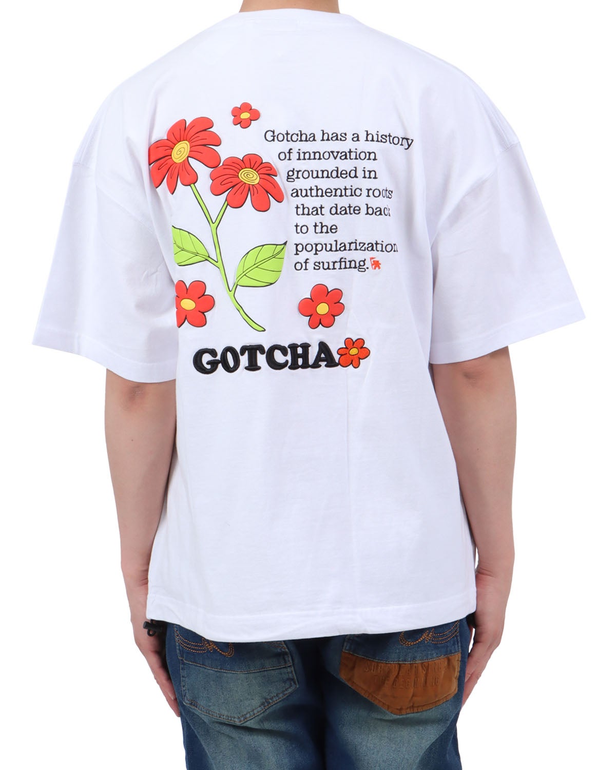 ホワイト：174cm62kg(Lサイズ着用)