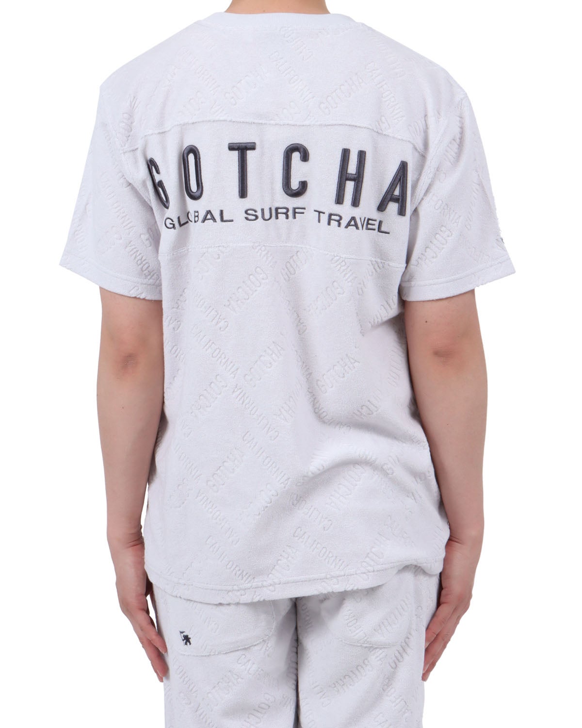 GOTCHA] ロゴ 総柄 切替 パイル T | PEET ONLINE STORE